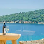 Agorastos 2*