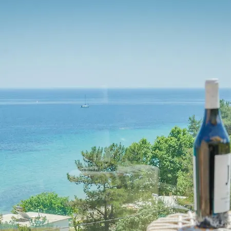 Hotell Agorastos 2*
