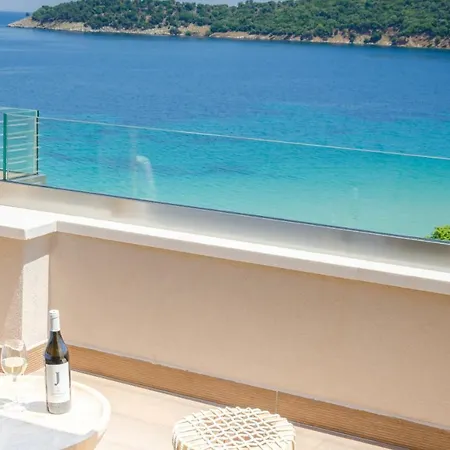 Agorastos Hotell 2*