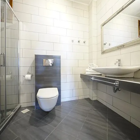 Agorastos Otel Koinira